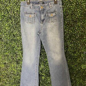 D Jeans Medium Blue Patch Pocket Stretch Flare Leg Jeans Size 12  -   Inseam 30"